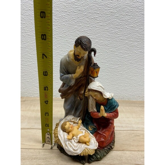 Nativity Scene Holy Family Mary,Joseph And Jesus Figurine - Picture 7 of 7